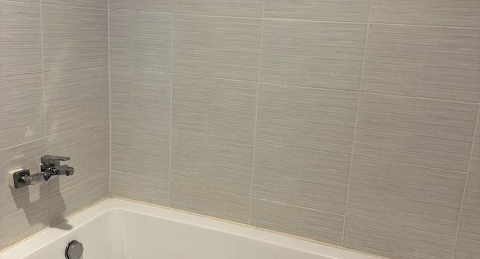 Condo en alquiler de 1 habitaciones en Si Racha, Chonburi
