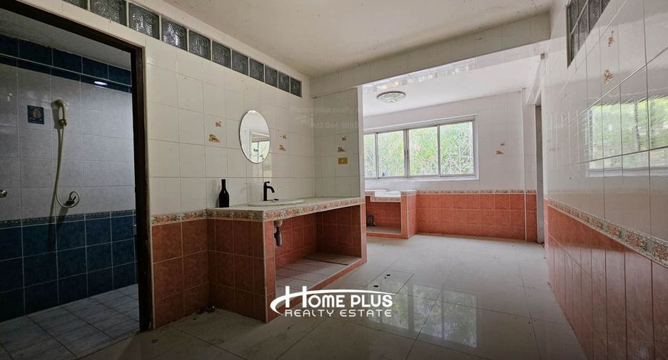 For sale 3 ベッドルーム retail Space in Photharam, Ratchaburi