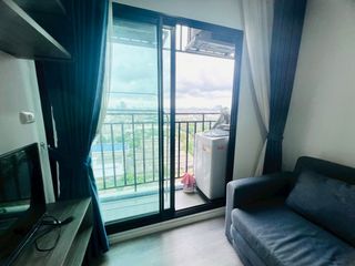 For sale 1 bed condo in Mueang Samut Prakan, Samut Prakan