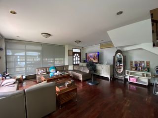 For sale 5 bedrooms townhouse in Bangkok Yai, Bangkok