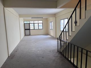 For sale 1 bed retail Space in Sam Phran, Nakhon Pathom