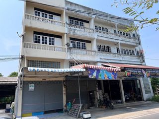 For sale 1 bed retail Space in Sam Phran, Nakhon Pathom
