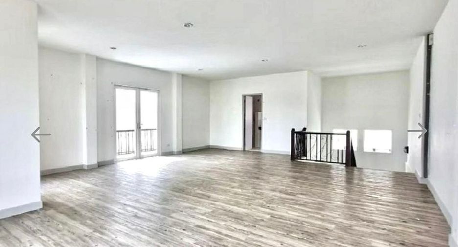 À vendre 1 chambre maison de ville à Bang Kruai, Nonthaburi
