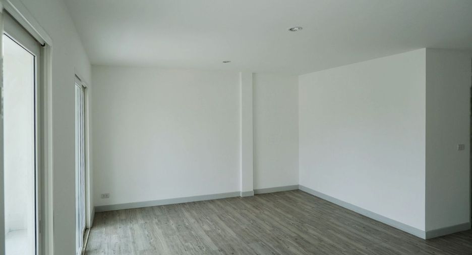 À vendre 1 chambre maison de ville à Bang Kruai, Nonthaburi