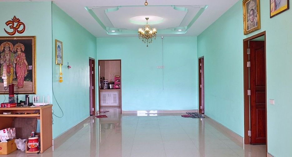 For sale 3 bedrooms house in Mueang Chon Buri, Chonburi