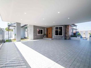 For sale 4 Beds villa in East Pattaya, Pattaya