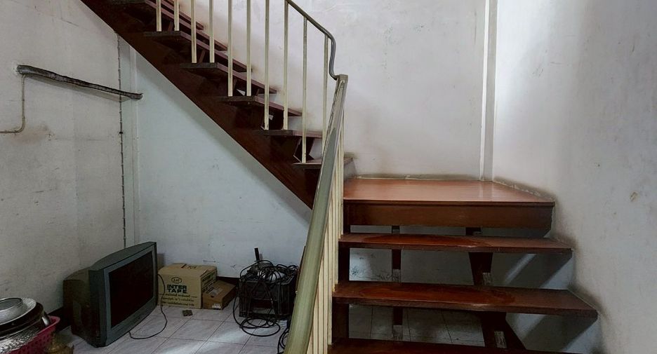 Аренда и продажа 4 спальни дом в Mueang Chon Buri, Чонбури