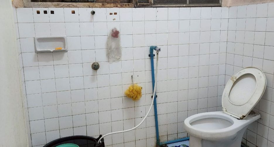 Аренда и продажа 4 спальни дом в Mueang Chon Buri, Чонбури
