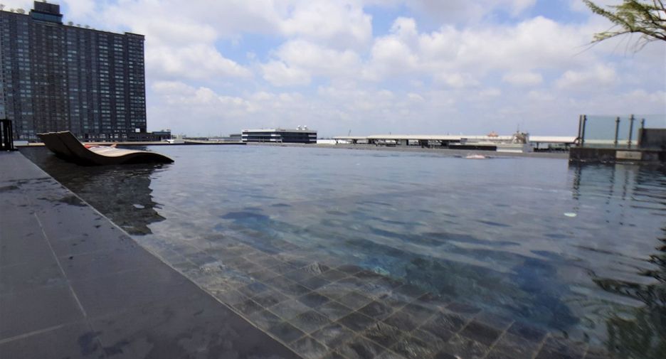 Wohnung zum Kauf mit 1 Zimmer in Phra Pradaeng, Samut Prakan