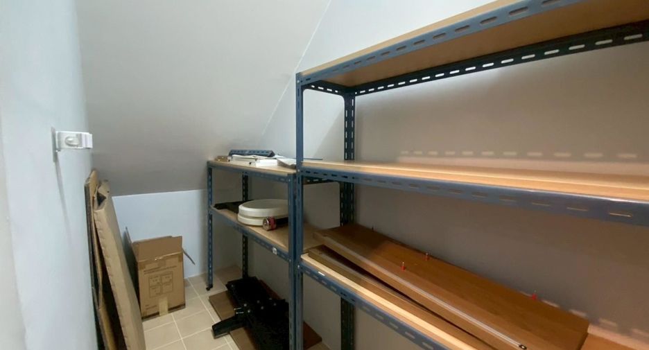 For sale 3 bedrooms townhouse in Lak Si, Bangkok