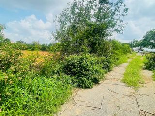 For sale land in Phatthana Nikhom, Lopburi