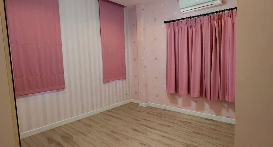 À vendre 3 chambres maison à Bang Bua Thong, Nonthaburi