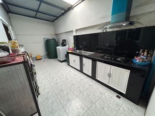 For sale 3 bedrooms townhouse in Si Racha, Chonburi
