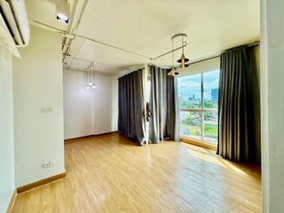 For sale 2 Beds condo in Phra Khanong, Bangkok