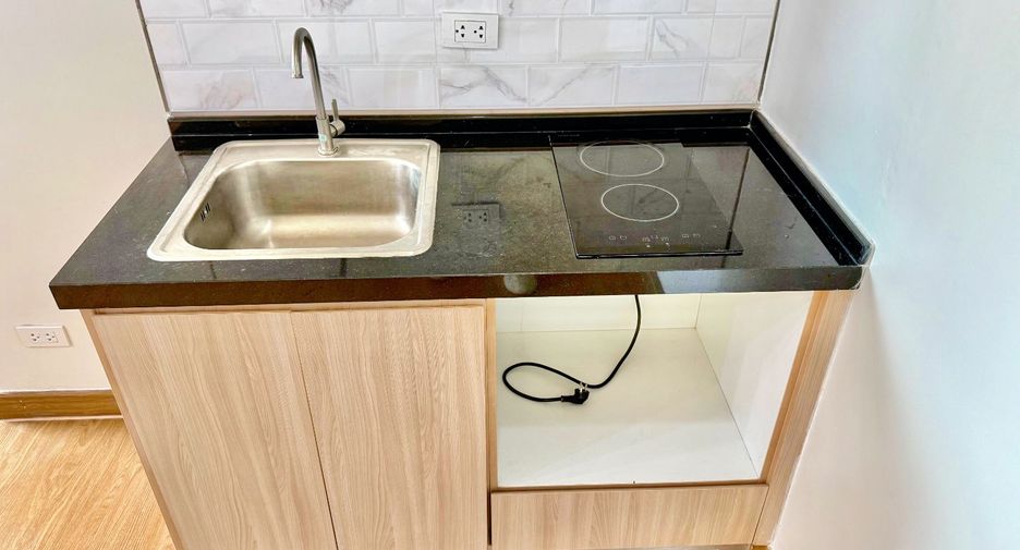 For sale 2 bedrooms condo in Phra Khanong, Bangkok