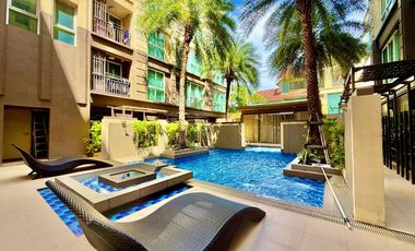 Wohnung zum Kauf mit 2 Zimmer in Phra Khanong, Bangkok