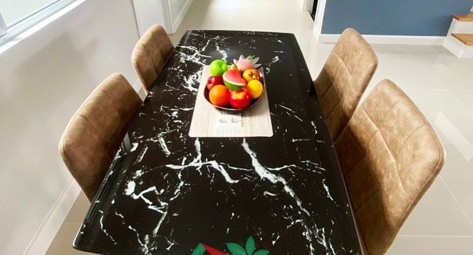 For sale 3 bed townhouse in Krathum Baen, Samut Sakhon