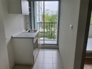 For rent and for sale 1 bed condo in Khlong Luang, Pathum Thani