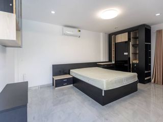 For rent 4 bed villa in East Pattaya, Pattaya