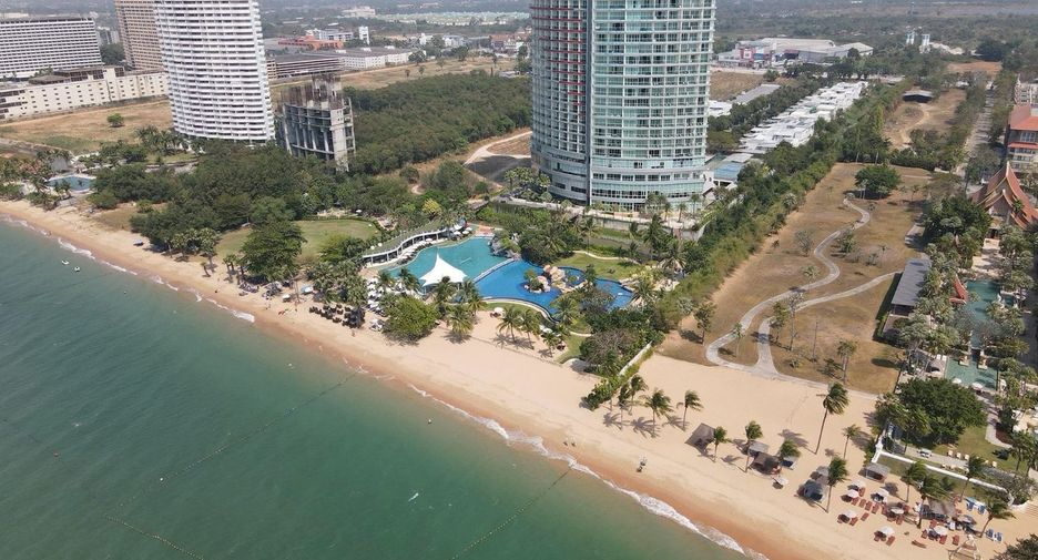 For sale 2 bedrooms condo in Na Jomtien, Pattaya