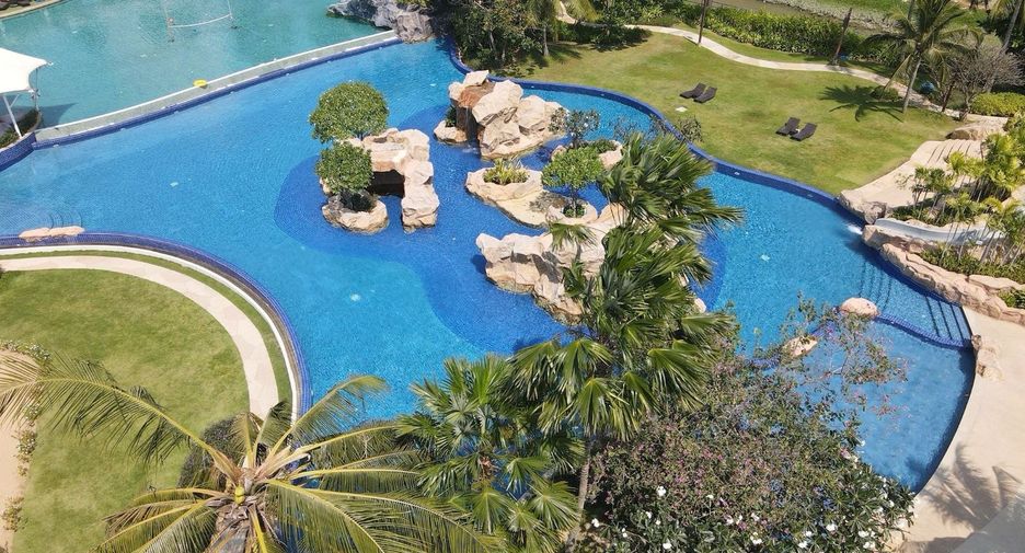 For sale 2 bedrooms condo in Na Jomtien, Pattaya