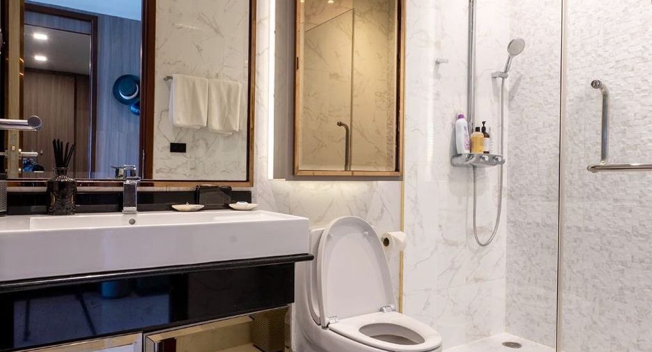 For sale 2 bedrooms condo in Na Jomtien, Pattaya