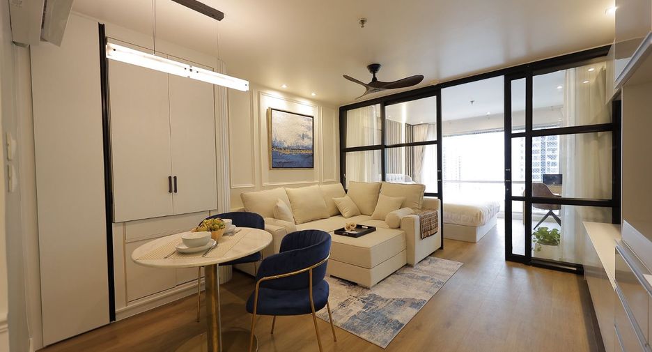 For rent and for sale 1 bed condo in Watthana, Bangkok
