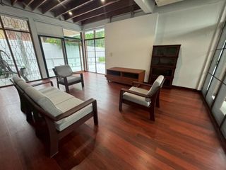 For rent 4 Beds house in Watthana, Bangkok
