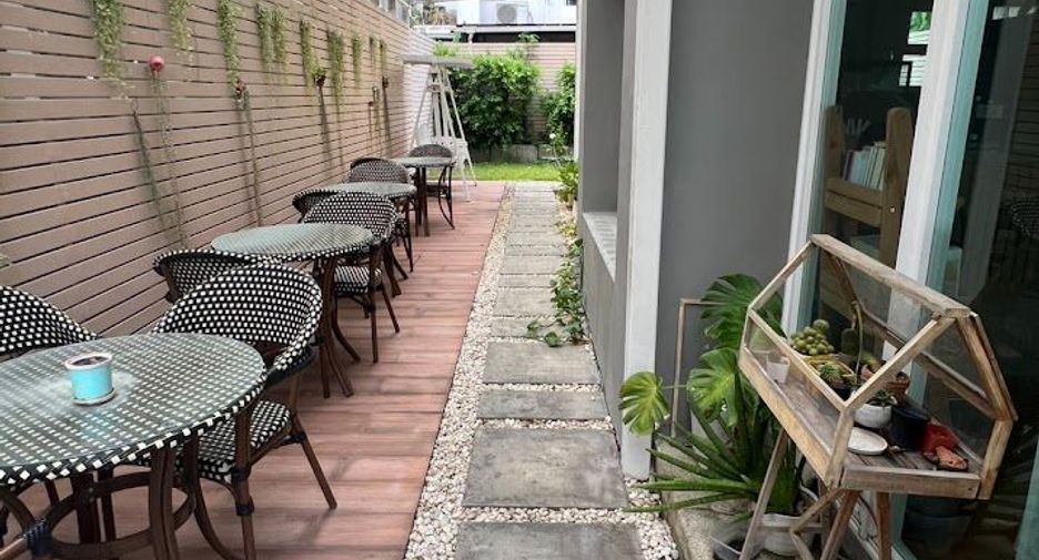 For rent and for sale 3 bedrooms house in Lak Si, Bangkok