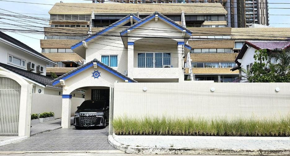 For rent 3 bedrooms house in Bang Lamung, Chonburi