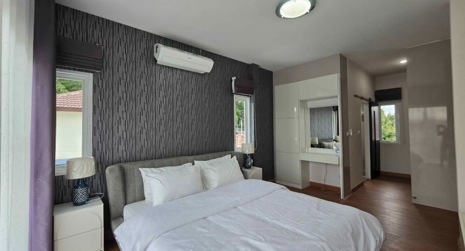 For rent and for sale 4 bedrooms villa in Mueang Chiang Mai, Chiang Mai