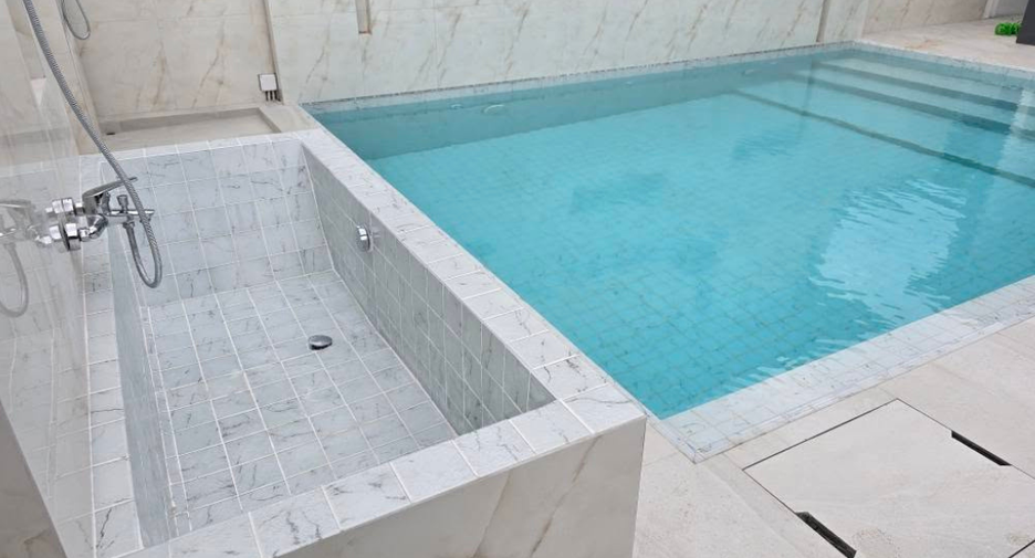 For rent and for sale 4 bedrooms villa in Mueang Chiang Mai, Chiang Mai