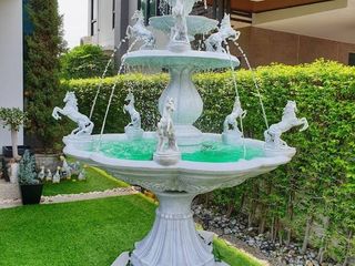 For sale 6 bedrooms house in Bang Kapi, Bangkok
