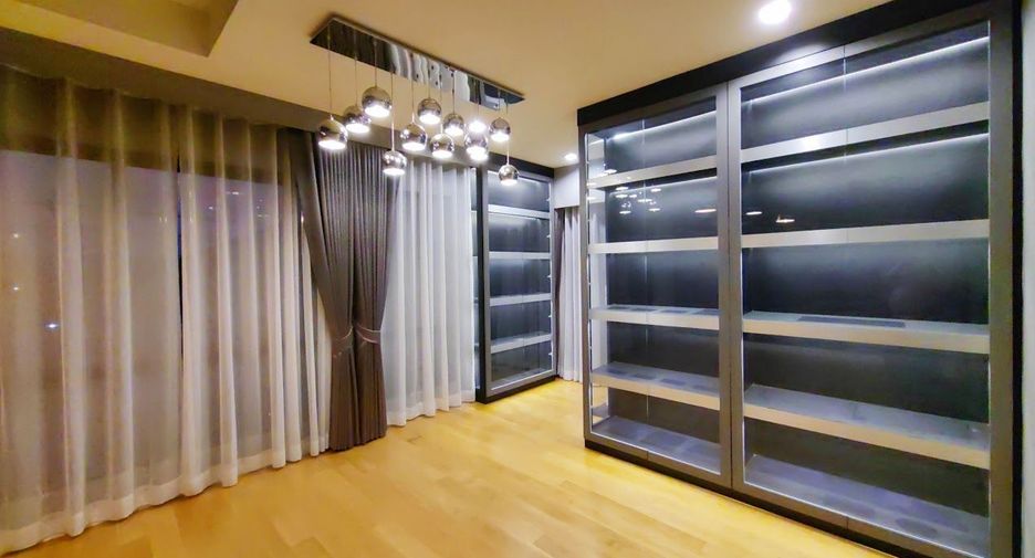 For sale 6 ベッドルーム house in Bang Kapi, Bangkok