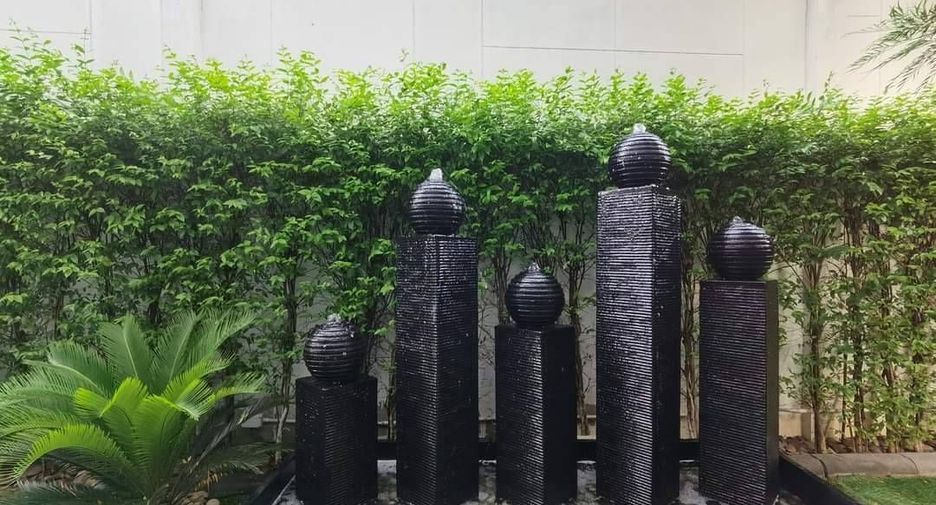 For sale 6 ベッドルーム house in Bang Kapi, Bangkok