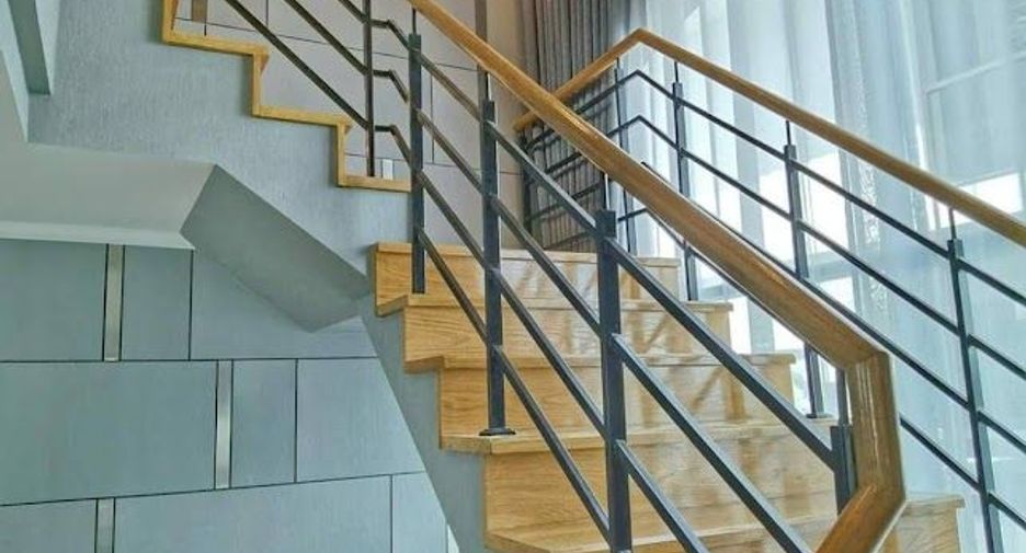 For sale 6 ベッドルーム house in Bang Kapi, Bangkok