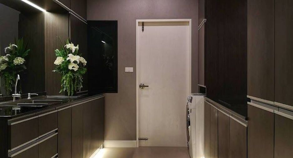 For sale 6 ベッドルーム house in Bang Kapi, Bangkok