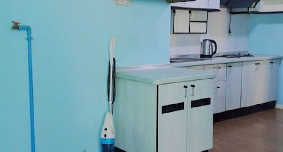 For sale 1 bed condo in Bang Na, Bangkok