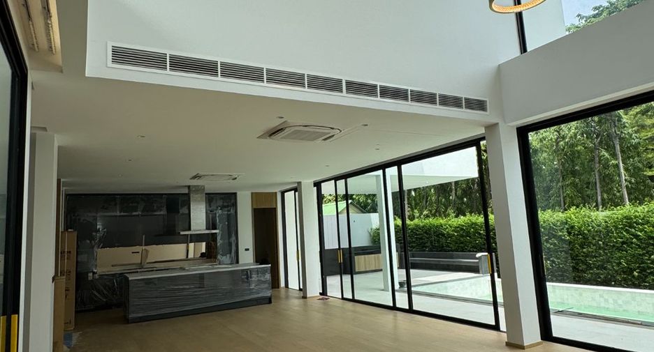 Haus zur Miete mit 4 Zimmer in Bang Kapi, Bangkok