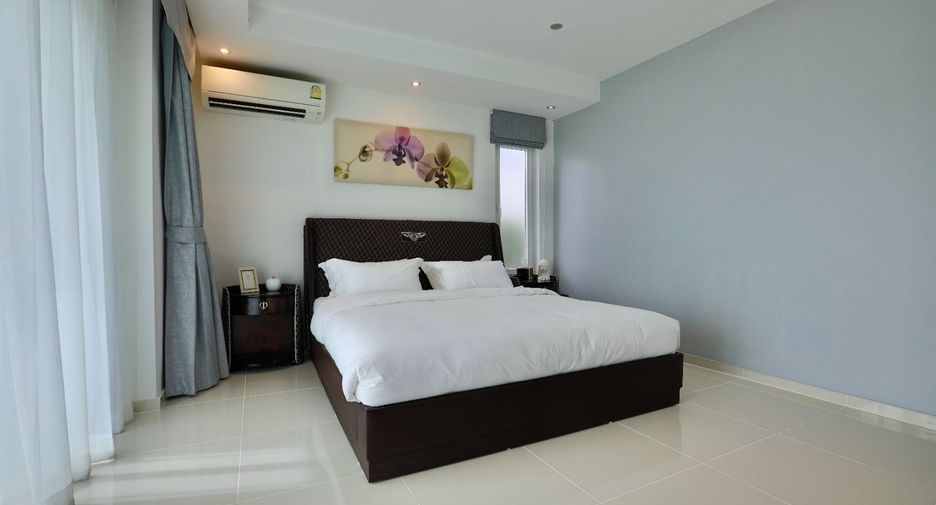 Villa en venta de 4 habitaciones en Bang Lamung, Chonburi