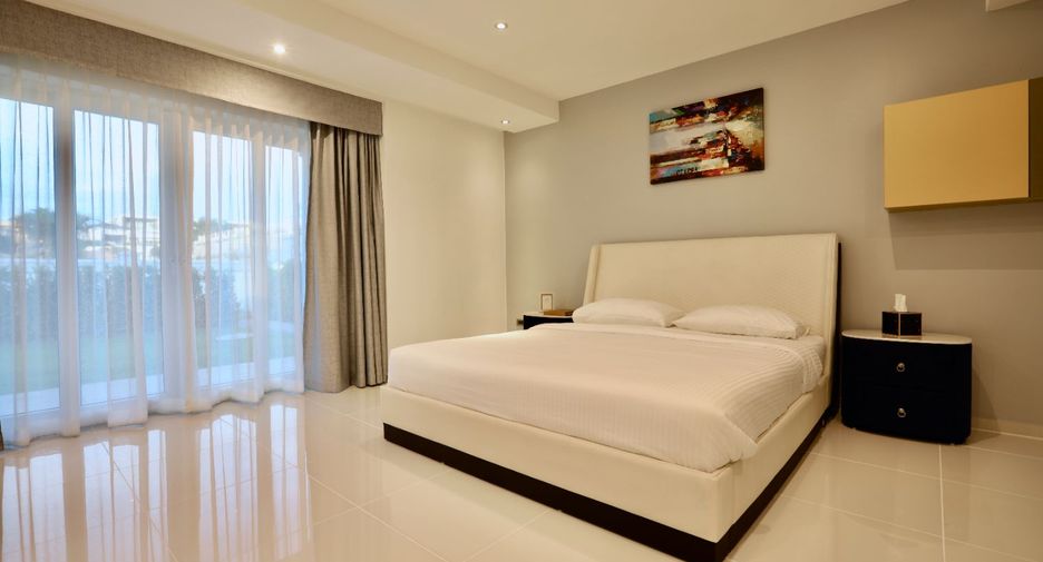 Villa en venta de 4 habitaciones en Bang Lamung, Chonburi