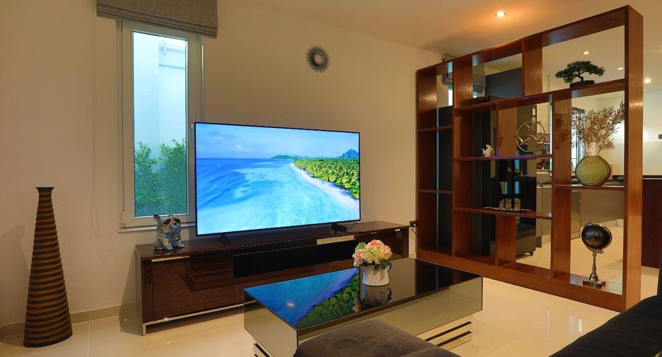 Villa en venta de 4 habitaciones en Bang Lamung, Chonburi