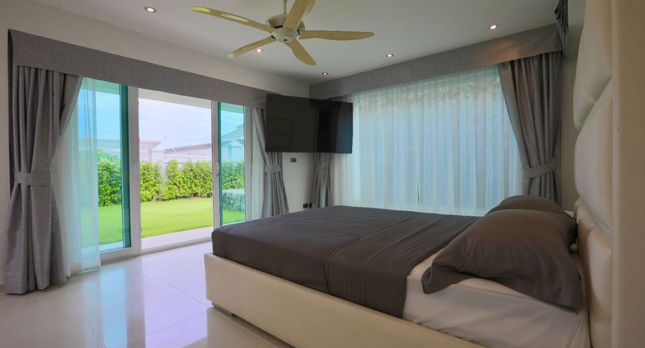Villa en venta de 4 habitaciones en Bang Lamung, Chonburi