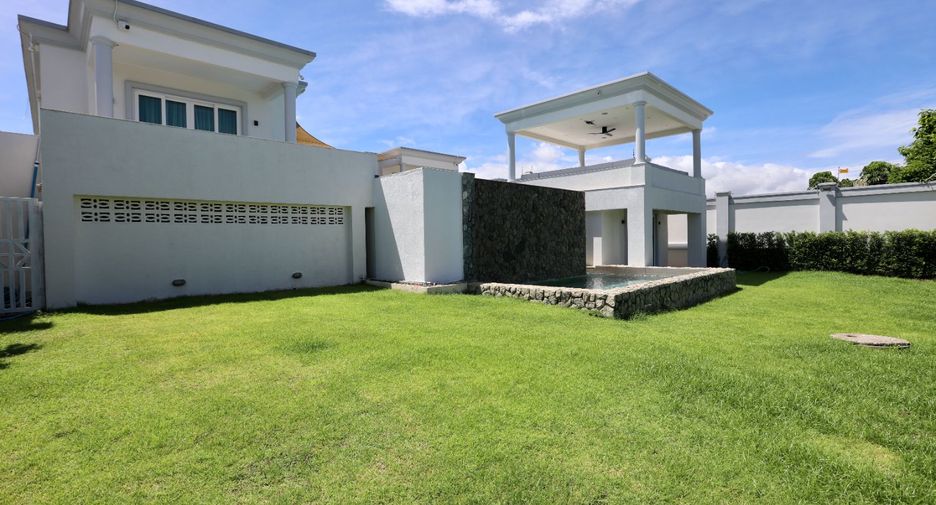 Villa en venta de 4 habitaciones en Bang Lamung, Chonburi