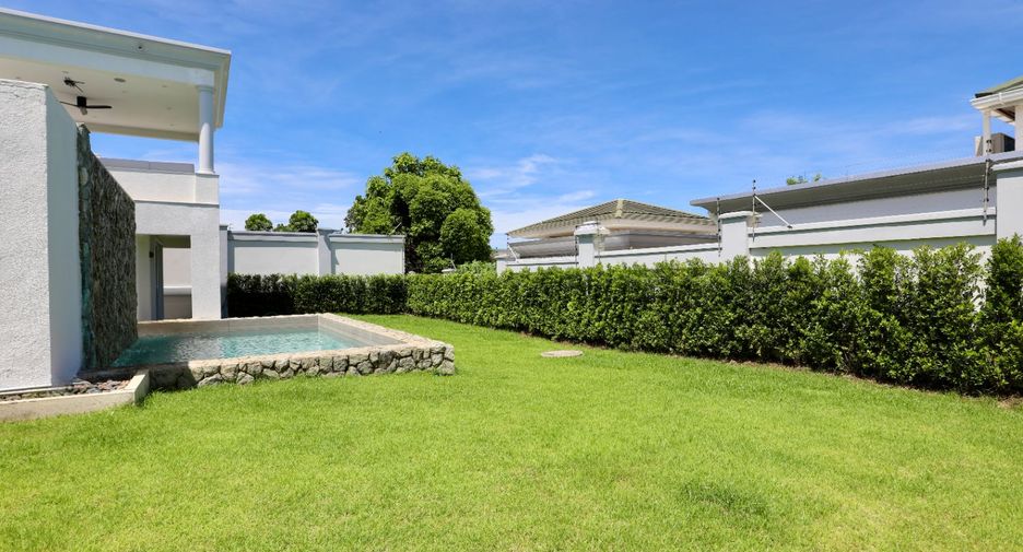 Villa en venta de 4 habitaciones en Bang Lamung, Chonburi