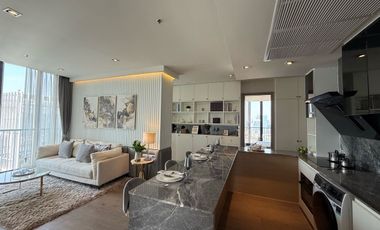 For sale 3 bedrooms condo in Khlong Toei, Bangkok