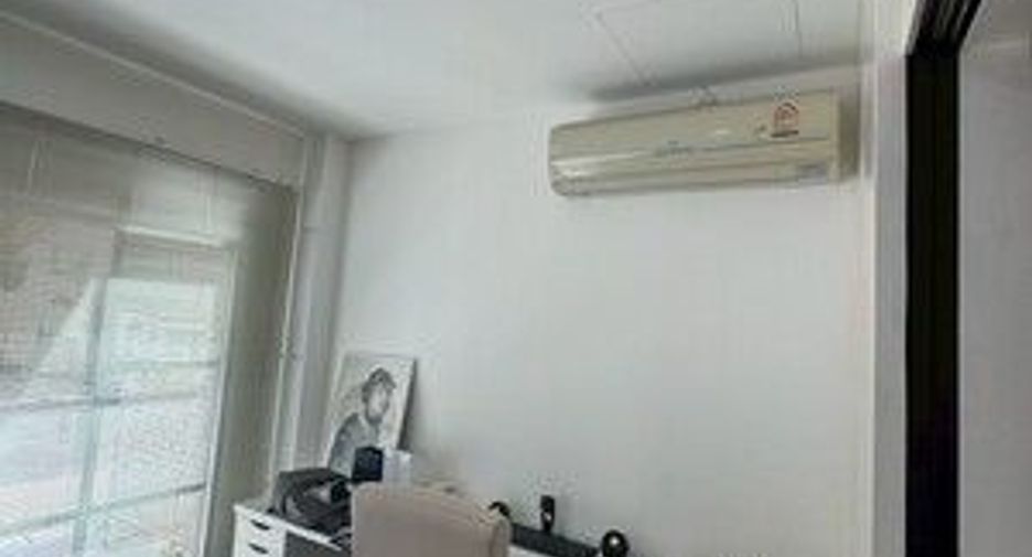 Casa adosada en venta de 3 habitaciones en Chatuchak, Bangkok