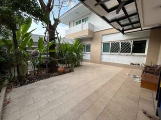 For rent 4 bedrooms house in Thawi Watthana, Bangkok