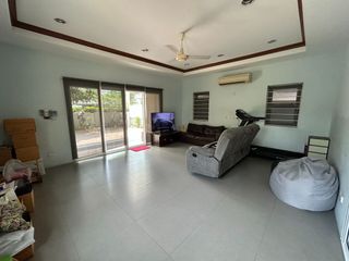 For rent 4 bedrooms house in Thawi Watthana, Bangkok