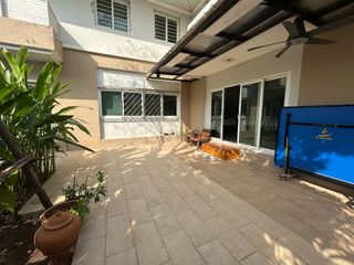 For rent 4 bedrooms house in Thawi Watthana, Bangkok